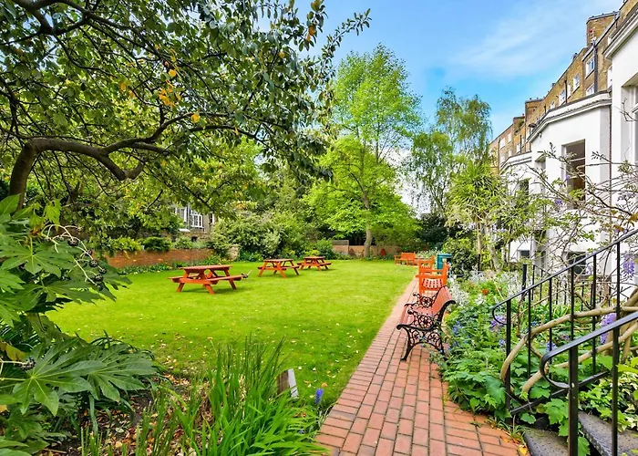 Hostel Lee Abbey London